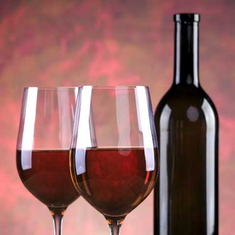 Alcoholic beverage, wine, table, red